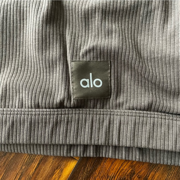 Alo Yoga Wellness Rib Set - Picture 5 of 5